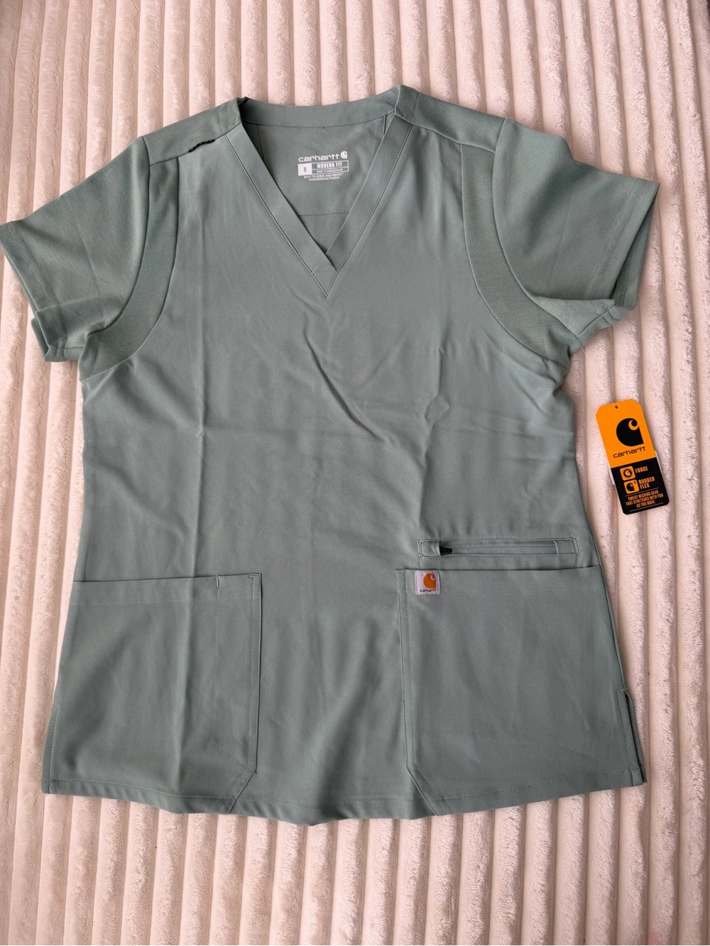NWT. Carhartt Women's Short-Sleeve V-Neck Scrub Top in Sage. Small